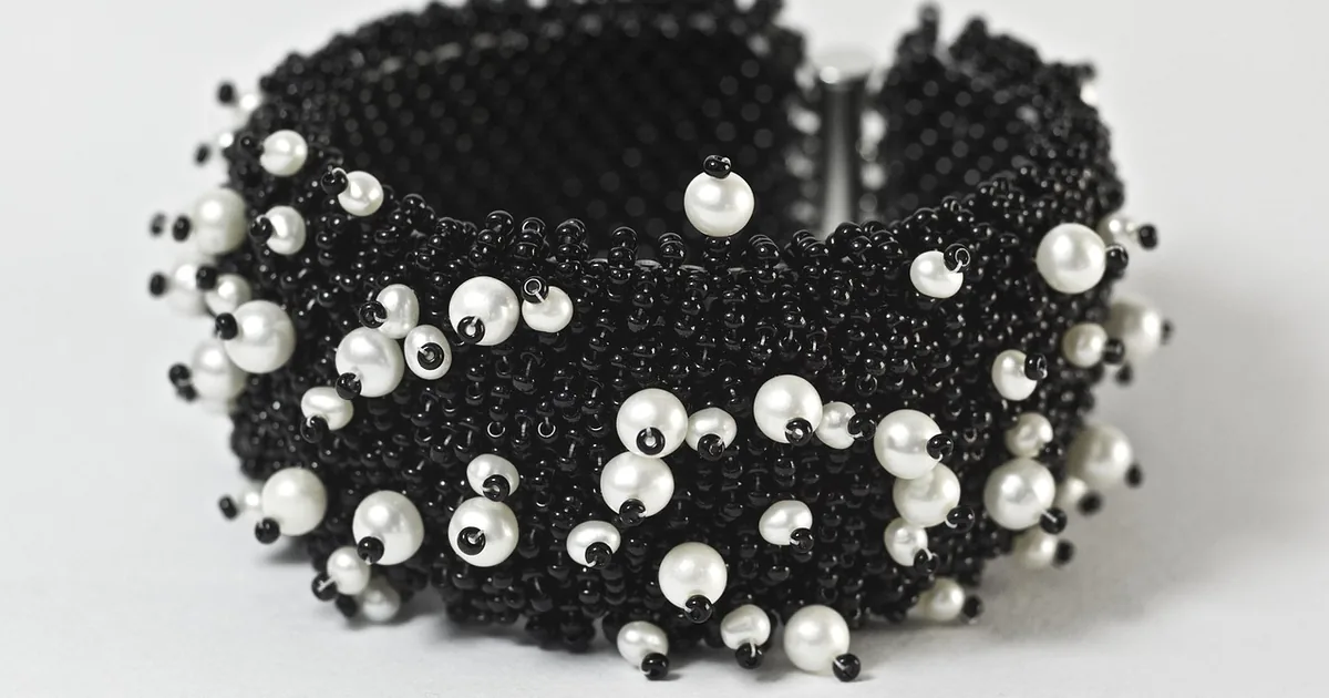 Alex and Ani: Bangle Sizing, Finishes and Building a Stack