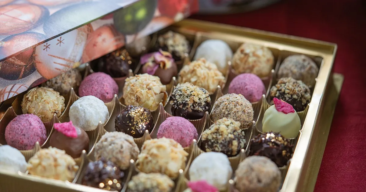 Gertrude Hawk Chocolates: Smidgens Sizes, Fundraising Orders and Gift Boxes Explained