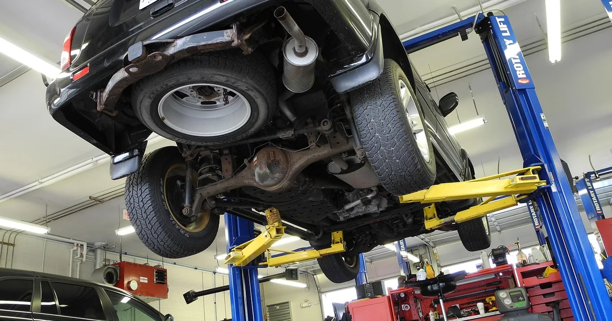10 Dinge, die Sie vor dem Besuch des Goodyear Auto Service wissen sollten (2026)