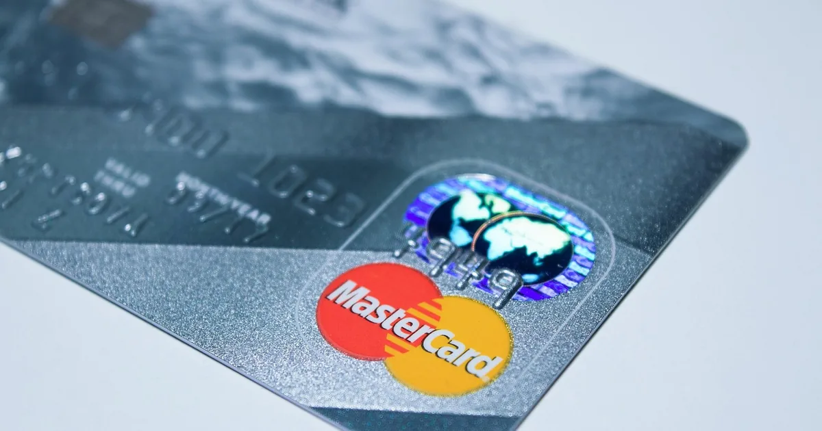 Square: Choosing Square Hardware, Processing Fees and Software Plans