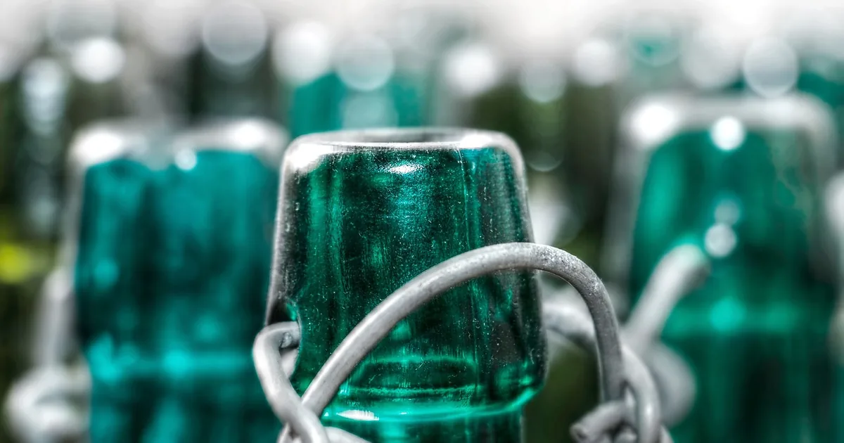 S'well: Vacuum Insulation, Mouth Size and Keeping Bottles Clean